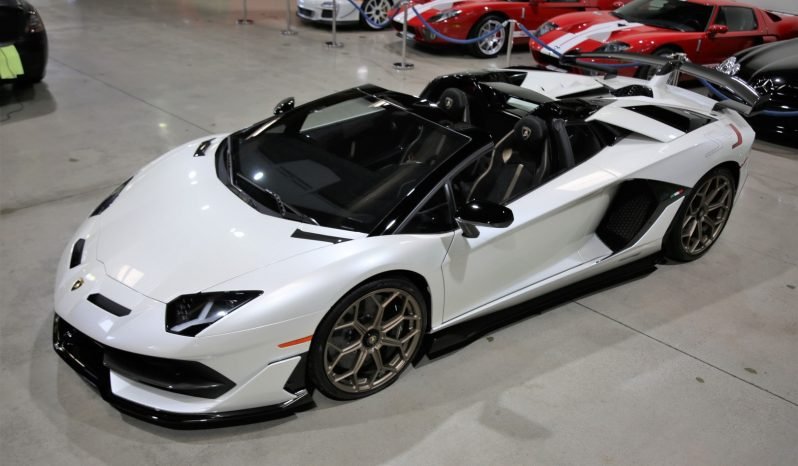 
								Buy 2019 Lamborghini Aventador full									
