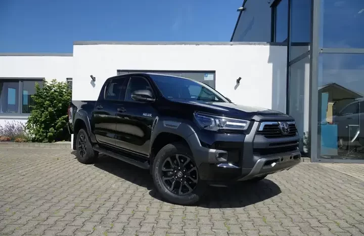 
								Buy 2022 Toyota Hilux Pickup Truck full									