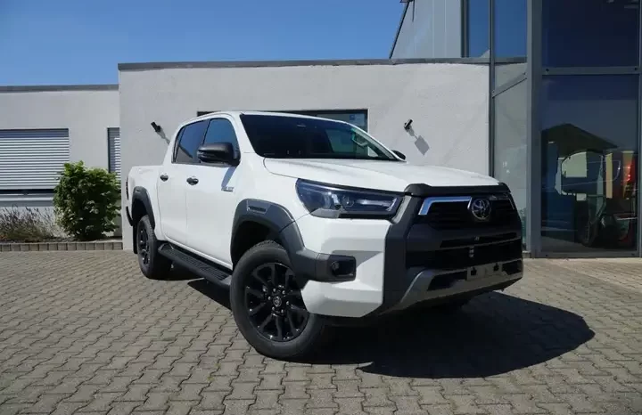 
								Buy 2022 Toyota Hilux Pickup Truck full									