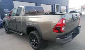 
									Buy 2022 Toyota Hilux Pickup Truck full								