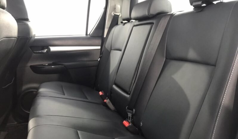 
								Buy 2023 Toyota Hilux Pickup Truck full									