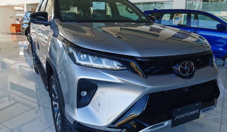 
								Buy 2021 Toyota Fortuner full									