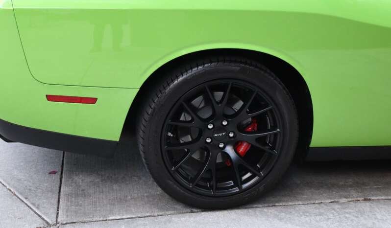 
								Buy 2018 DODGE CHALLENGER SRT HELLCAT full									