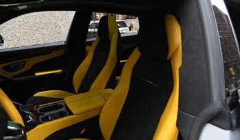 
									Buy 2022 LAMBORGHINI URUS full								