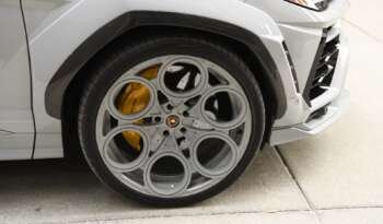 
									Buy 2022 LAMBORGHINI URUS full								