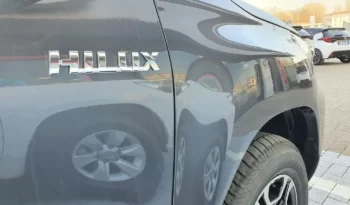 
									Buy 2022 Toyota Hilux 2.8GD-6 Double cab 4×4 full								