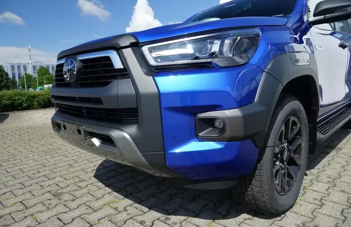 
								Buy 2022 Toyota Hilux Pickup Truck full									