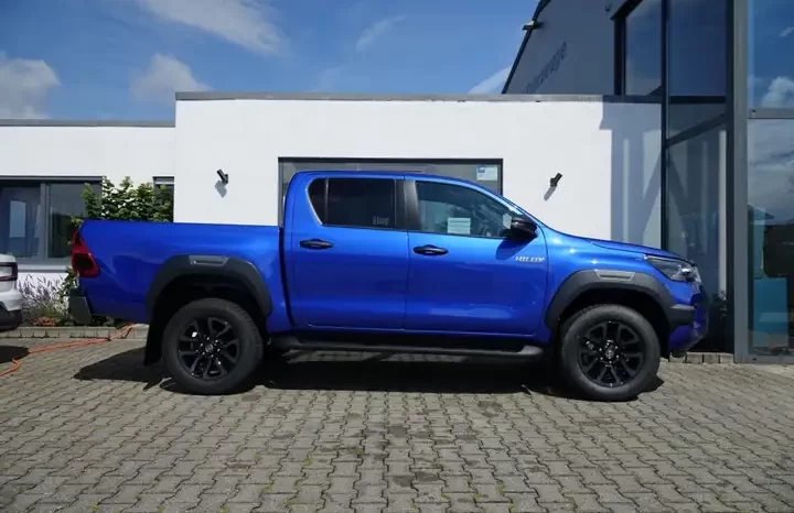 
								Buy 2022 Toyota Hilux Pickup Truck full									