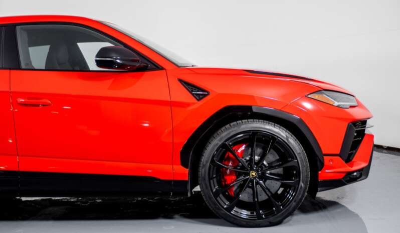 
								Buy 2023 Lamborghini Urus S full									