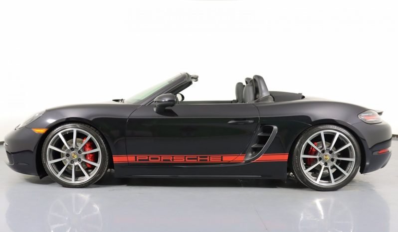 
								Buy 2021 Porsche 911 full									