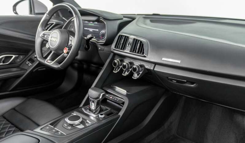 
								Buy 2022 AUDI V10 full									