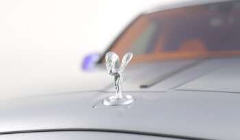 
									Buy 2022 Rolls Royce Cullinan full								