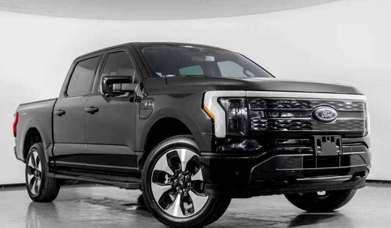 
								Buy 2023 Ford F 150 Lightning LARIAT SUPERCREW full									