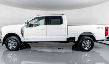 
									Buy 2023 Ford Super Duty F 350 SRW 4X4 full								