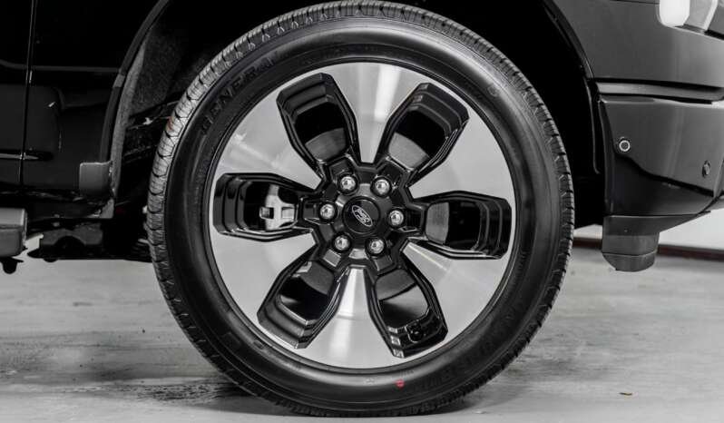 
								Buy 2023 Ford F 150 Lightning LARIAT SUPERCREW full									
