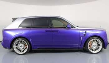 
									Buy 2022 Rolls Royce Cullinan full								