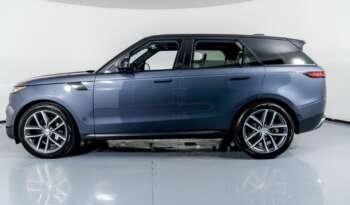 
									Buy 2023 Land Rover Range Rover Sport SE full								