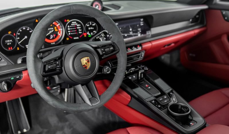
								Buy 2023 Porsche 911 full									