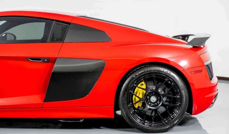 
								Buy 2018 Audi R8 Coupe V10 PLUS QUATTRO full									