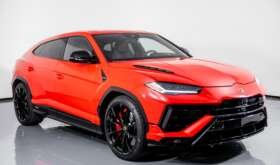 Buy 2023 Lamborghini Urus S