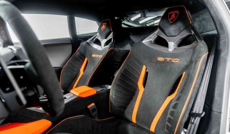 
								Buy 2023 Lamborghini Huracan STO full									
