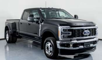 
									Buy 2023 Ford Super Duty F 350 DRW LARIAT full								