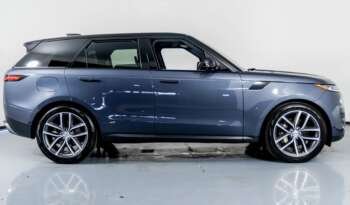 
									Buy 2023 Land Rover Range Rover Sport SE full								