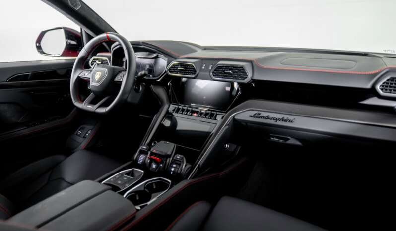 
								Buy 2023 Lamborghini Urus S full									