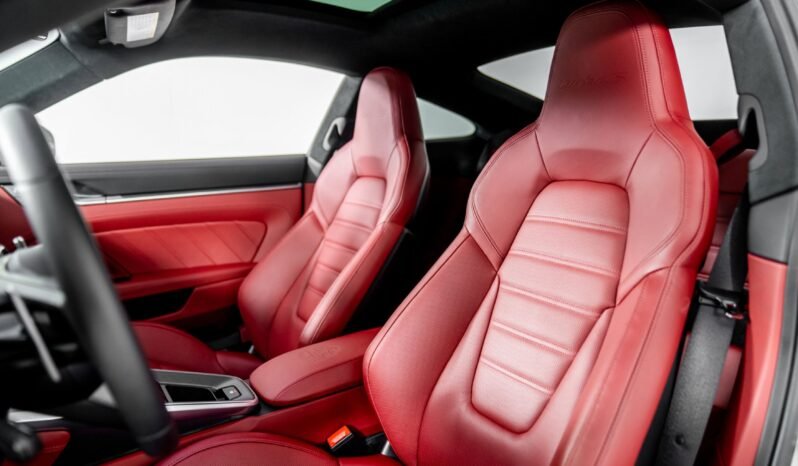 
								Buy 2023 Porsche 911 TURBO full									