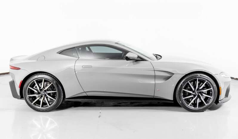 
								Buy 2020 Aston Martin Vantage full									