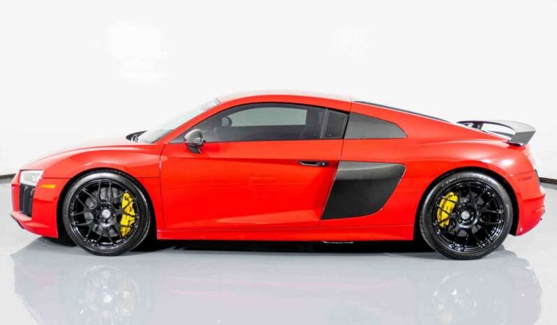 
								Buy 2018 Audi R8 Coupe V10 PLUS QUATTRO full									