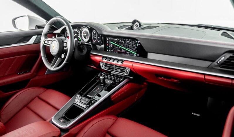 
								Buy 2023 Porsche 911 TURBO full									