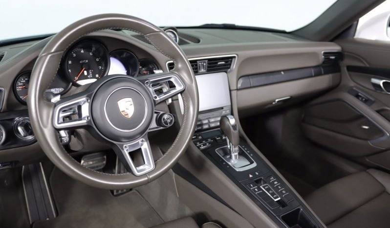 
								Buy 2021 Porsche 911 full									