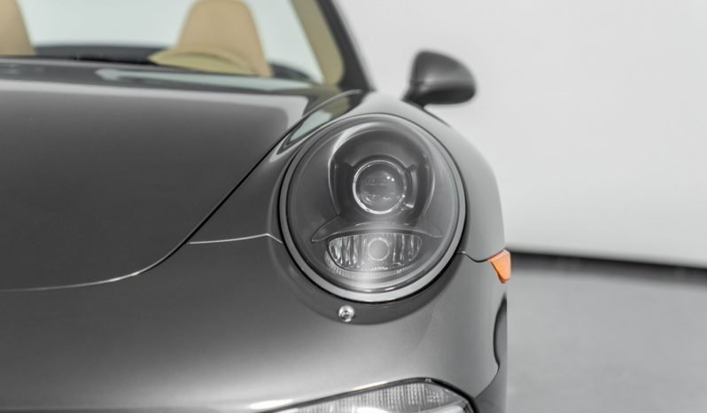 
								Buy 2022 Porsche 911 TURBO full									