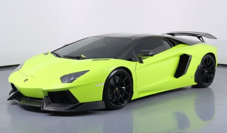 
								Buy 2021 Lamborghini Aventador SVJ full									