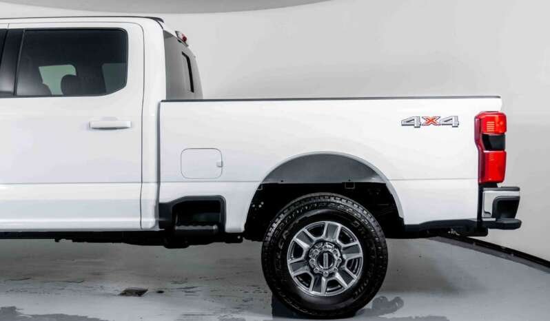 
								Buy 2023 Ford Super Duty F 350 SRW 4X4 full									