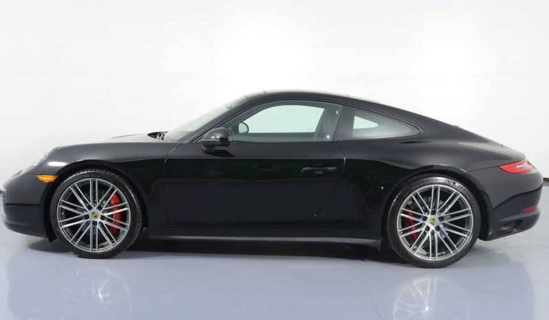 
								Buy 2022 Porsche 911 full									