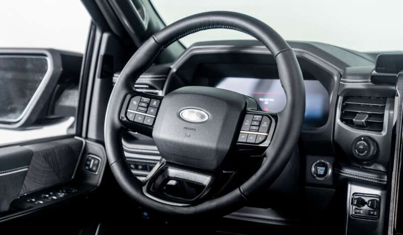 
								Buy 2023 Ford F 150 Lightning LARIAT SUPERCREW full									