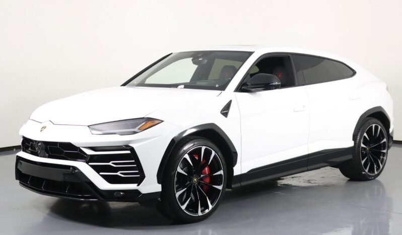 
								Buy 2022 Lamborghini Urus full									