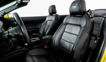 
									Buy 2021 Ford Mustang GT PREMIUM full								