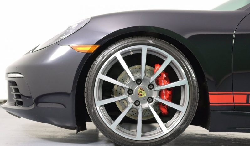 
								Buy 2021 Porsche 911 full									