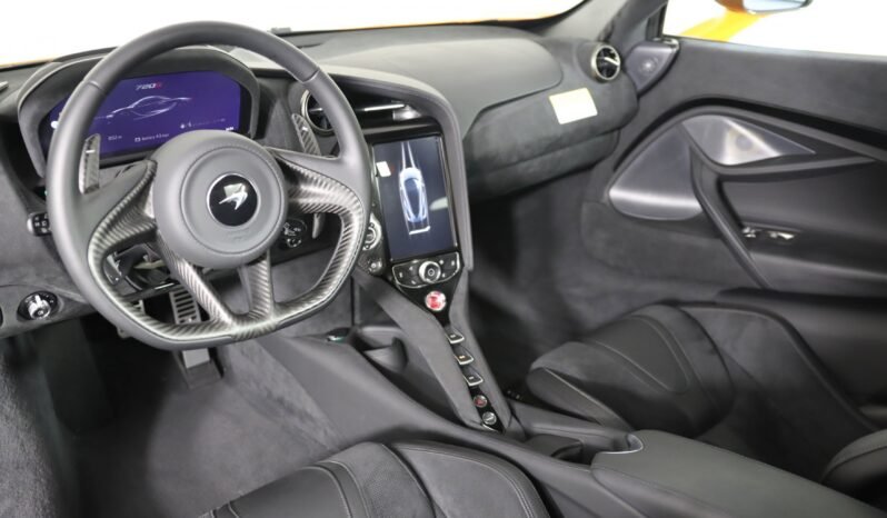 
								Buy 2022 McLaren 765LT SPIDER full									