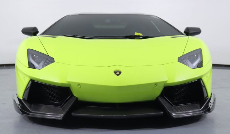 
								Buy 2021 Lamborghini Aventador SVJ full									