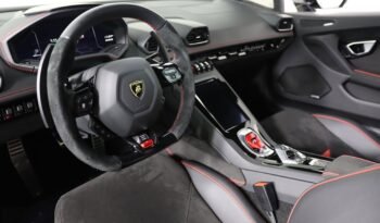 
									Buy 2022 Lamborghini Huracan EVO full								