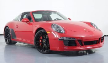 
									Buy 2022 Porsche 911 TURBO full								