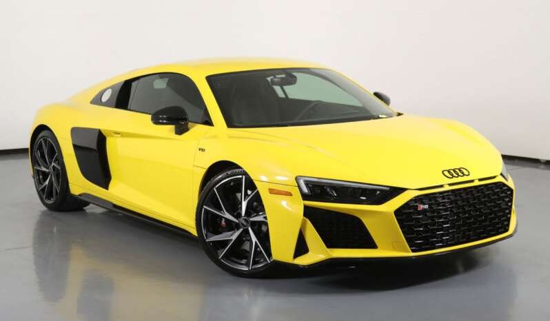 
								Buy 2022 R8 Coupe EDITION full									