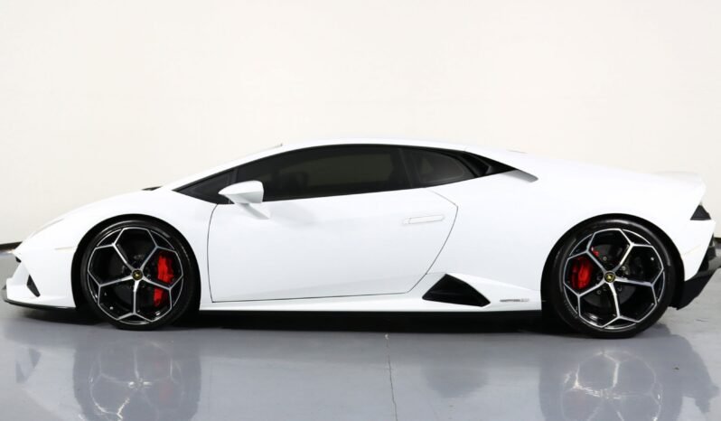 
								Buy 2022 Lamborghini Huracan EVO S full									