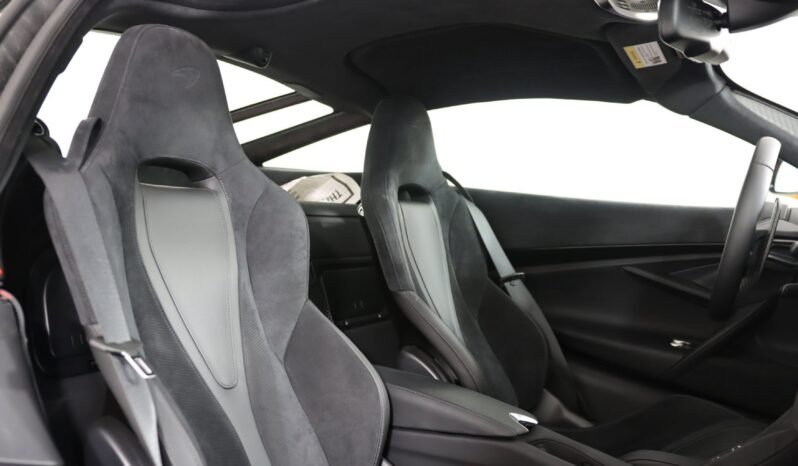 
								Buy 2022 McLaren 765LT SPIDER full									