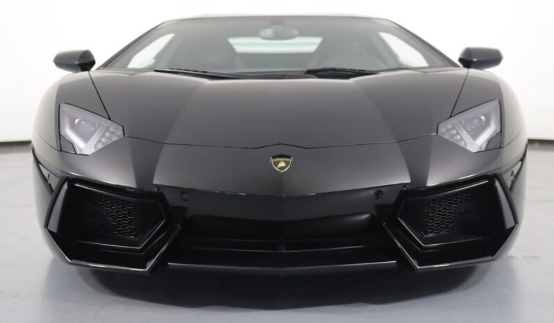
								Buy 2020 Lamborghini Aventador SVJ full									
