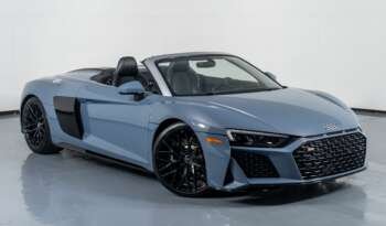 
									Buy 2022 AUDI V10 full								